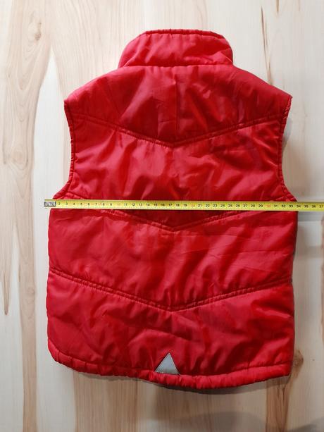 Červená vesta, kiki&koko,104