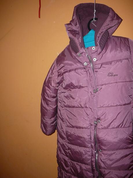 Dievcenska dlhsia prechodna bunda, 104