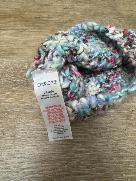 Farebná pletená čiapočka, cherokee,62