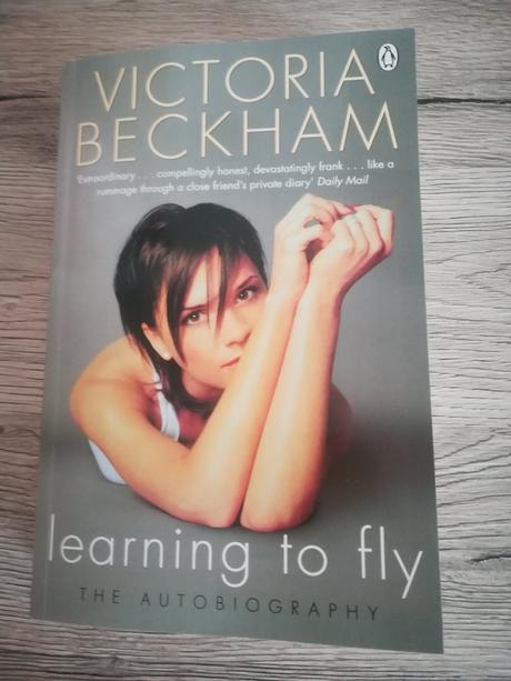 Kniha victoria beckham,