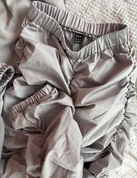 Sušťakove nohavice, s