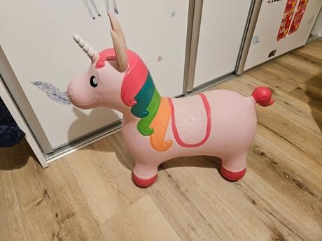 Hopsadlo jednorožec, 