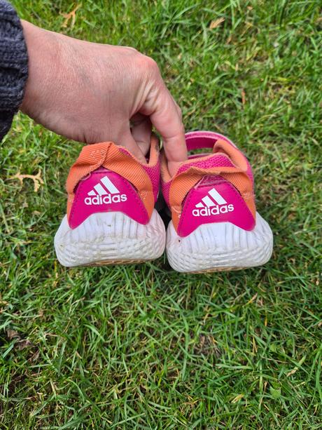 Lahučké tenisky, adidas,30