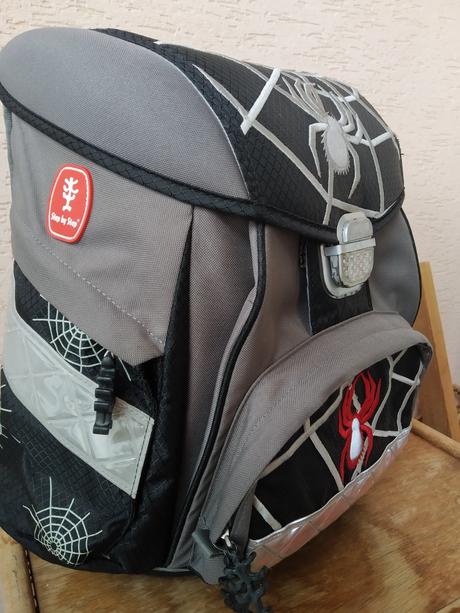 Školská taška step by step,