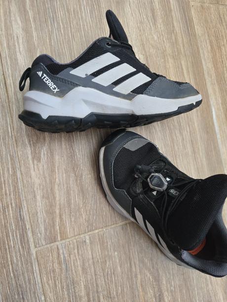 Botasky č.31 terrex, adidas,31