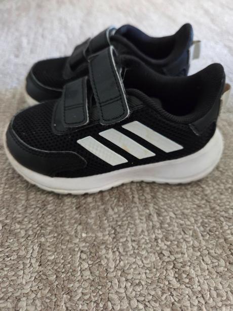 Adidas botasky vel.22, adidas,22