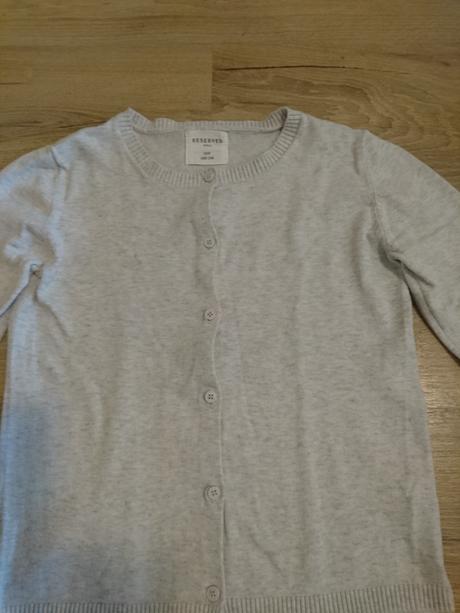 Sveter, reserved,140