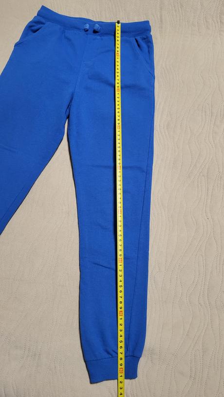 Chlapčenské tepláky velk. 140, sinsay,140