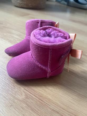 Uggs pre bábätko, ugg,<17