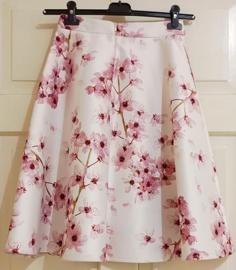 Sukňa s kvetmi sakura, mohito,34