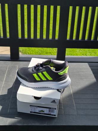 Tenisky, adidas,31