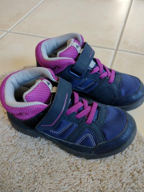 Turistická obuv quechua, quechua,<17