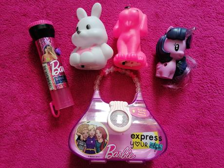 Mix svietiacich hračiek, 