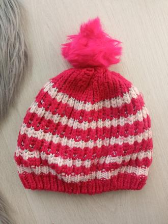 Dievčenská červená zimná čiapka, 98