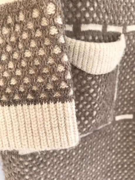 Teplá vlnená svetrová bunda, l