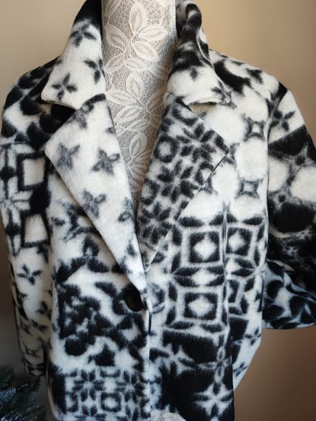 Dámsky krátky flaušovy kabátik chiaretta, 