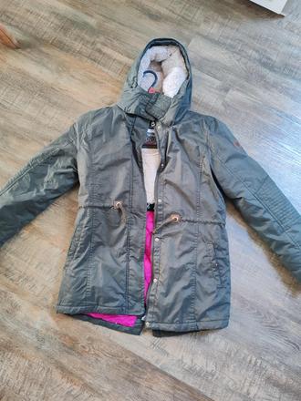 Stylova bunda, review,164