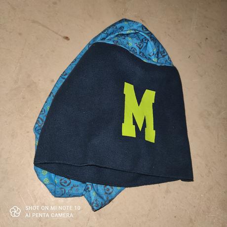 Čiapky a rukavice, 122