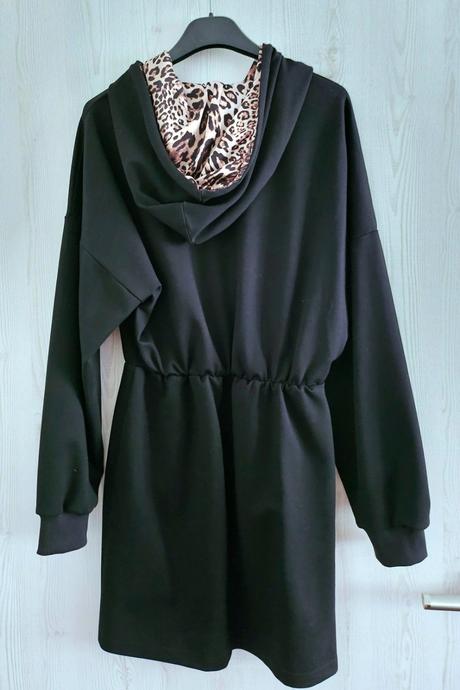 Šaty róberta biagi,