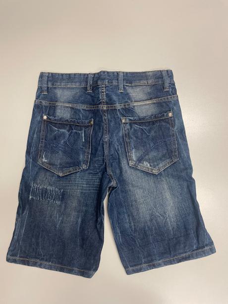 Chlapčenské riflové kraťasy., 158