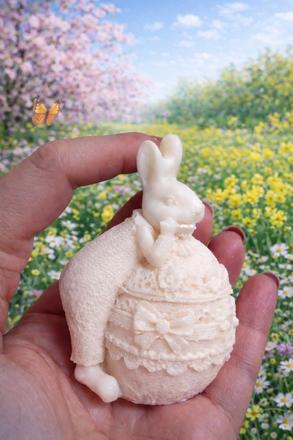 Mydielko-zajacik s vajickom, 