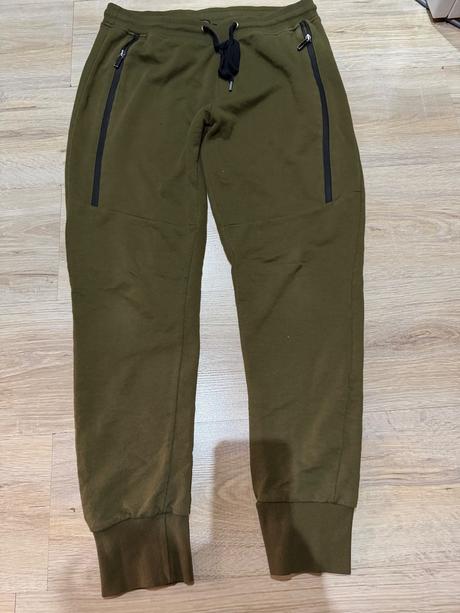 Teplaky m, reserved,m