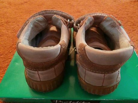 Topánky č.22,poltopánky so zapínaním na suchý zips, protetika,22