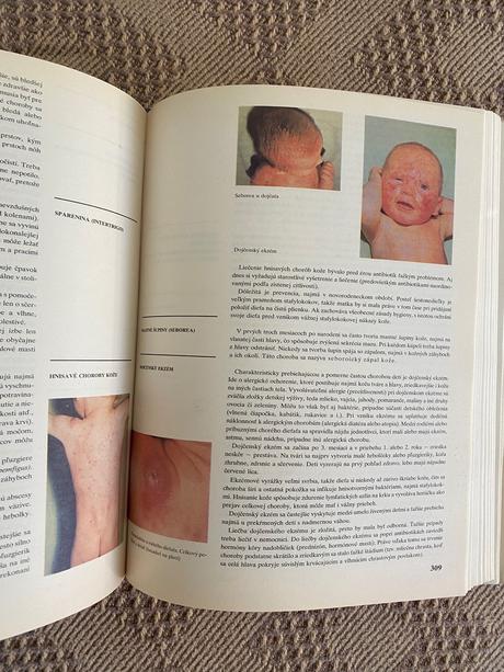 Obrovská stará retro kniha zdravoveda osveta 1980, 