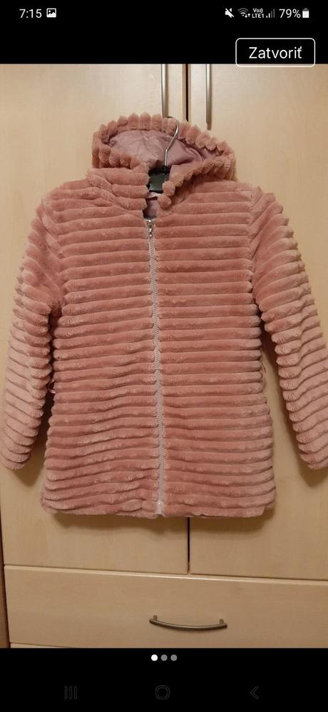 Dievčenský kabátik/vetrovka, 134