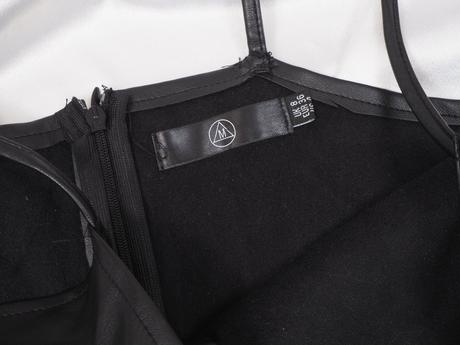 Kvalitné koženkové šaty missguided, 36