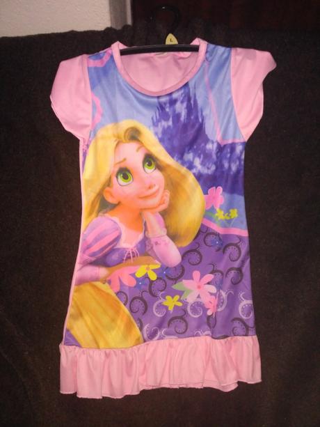 Šaty rapunzel z rozprávky na vlásku, 122