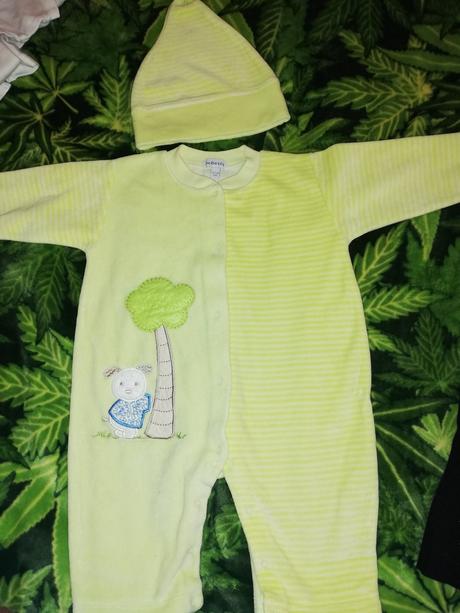 Overal z ciapkou zamatovy, 62