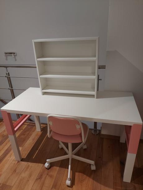 Predam pisaci stolik ikea, 