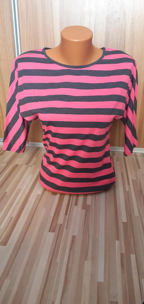 Tričko sam, s.a.m.,146