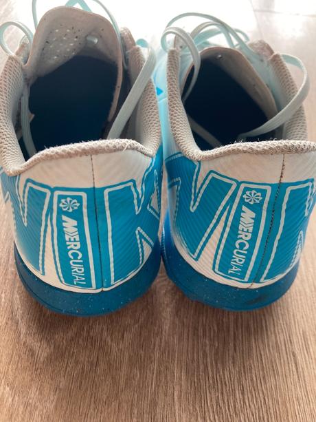 Tarify, nike,39
