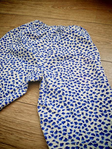 Skvelé pohodlné cyklistické šortky, 140