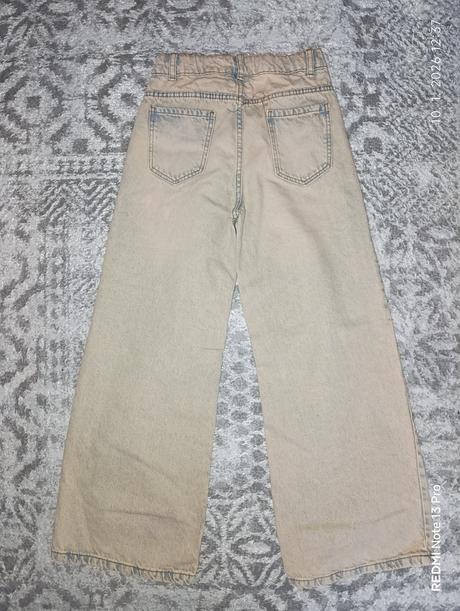 Hnedé rifle, kik,146