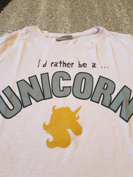 Tričká s dlhým rukávom, 146