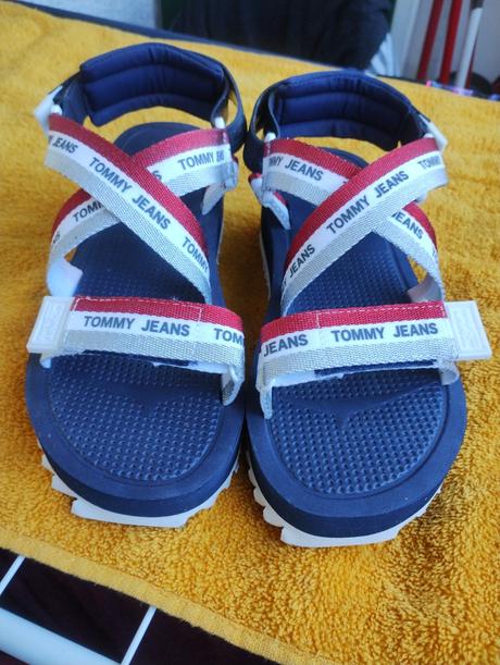 Sandále, tommy hilfiger,38