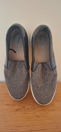 Trblietavé poltopanky baťa, baťa,37