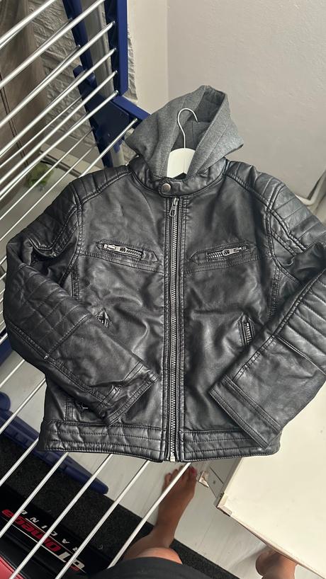 Bunda kozenkova podsita134, c&a,134