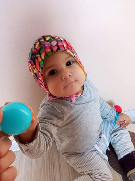 Kojenecké čiapky na šnúrky, <50 - 104