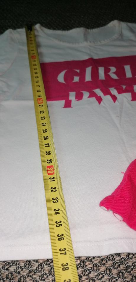 Letné tričká, 104