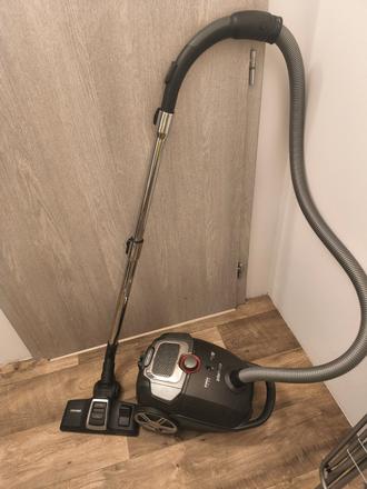 Vysávač concept vp8290 real force,