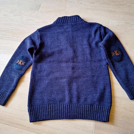 Krásny pletený svetrík 128-134, 134