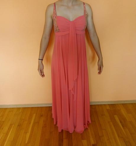 Spoločenské šaty, 38