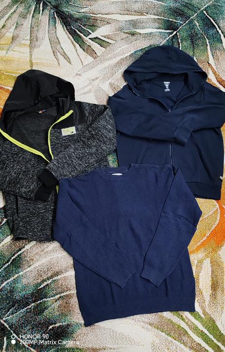 Oblečenie balík, 158–170