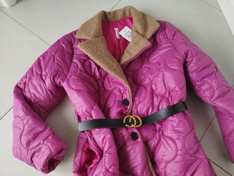 Dámska zimná bunda s opaskom, m