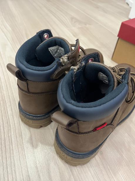 Topánky levis, levis,34