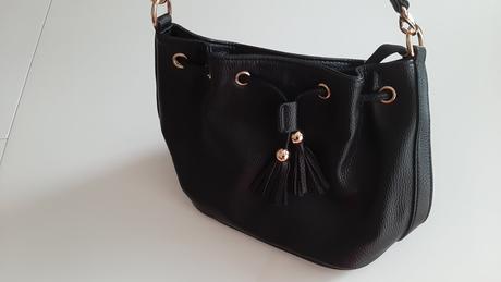 Nová kabelka strapce, 